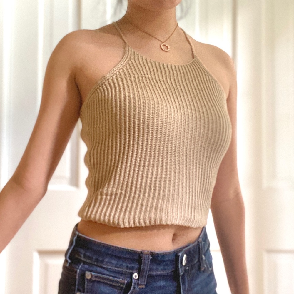 HALTER TANK